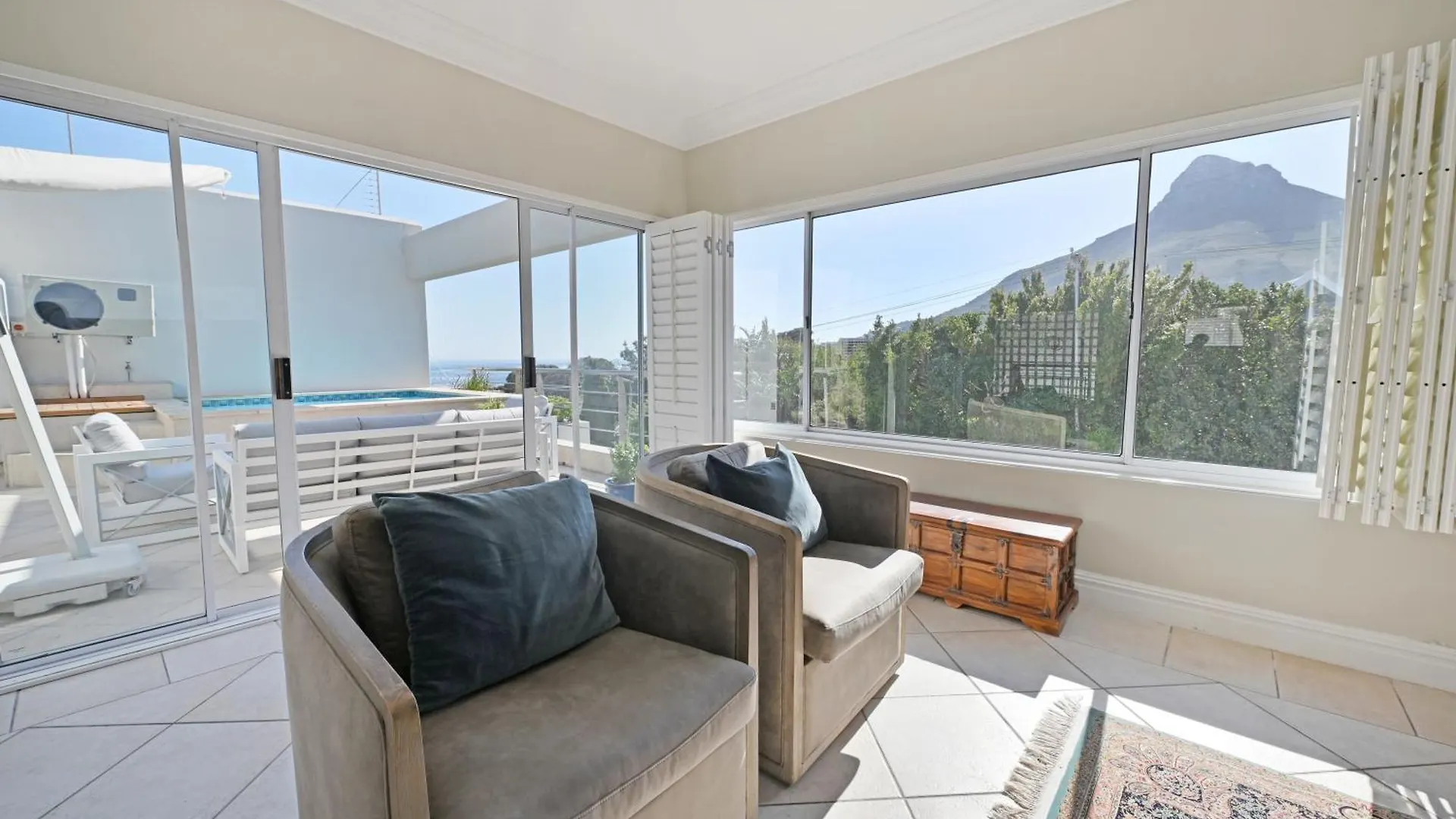 Holiday home Elegant Camps Bay Villa With Pool 150M To Beach Cape Town